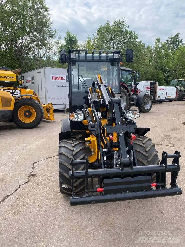 JCB 403 PLUS Telehandlers for agriculture