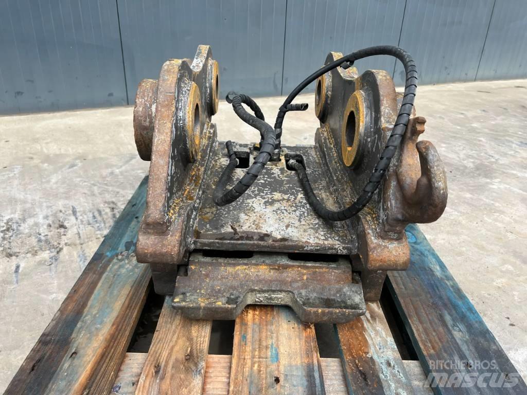 SMP S70 - 320D Scarifiers