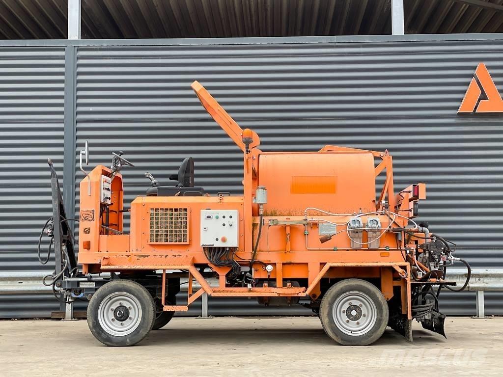  GRÜN BSM 1200-4R Bitumen sprayers