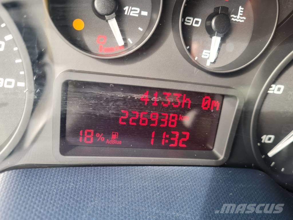 Iveco 70C 18 D brief Mini buses