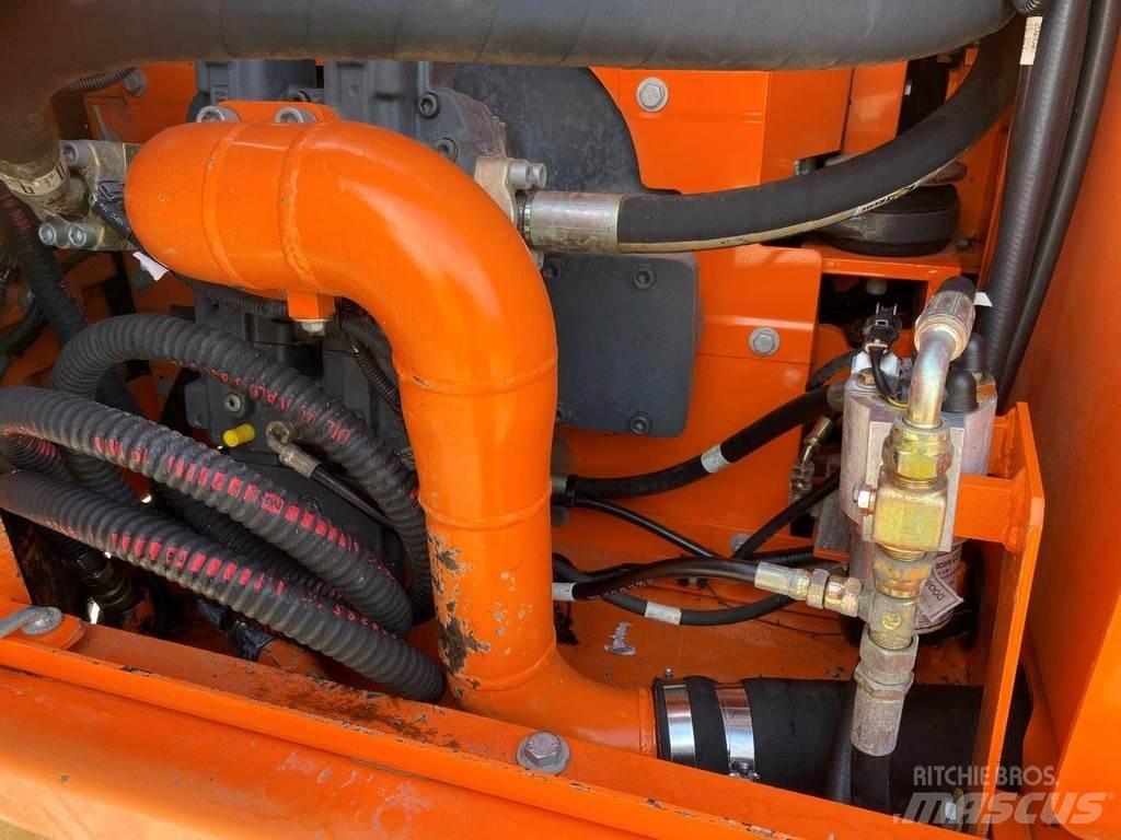 Doosan DX170W NVT Wheeled excavators