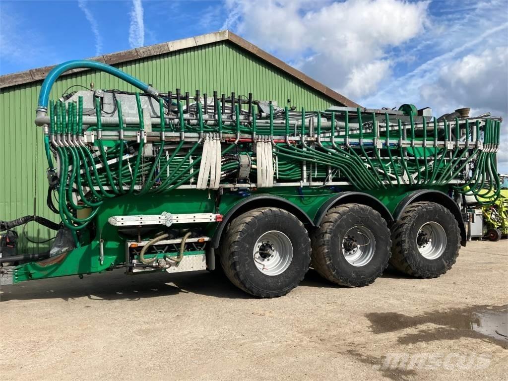 Samson PG 25 Slurry tankers