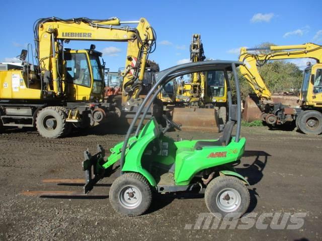 Avant 220 225 Mini loaders