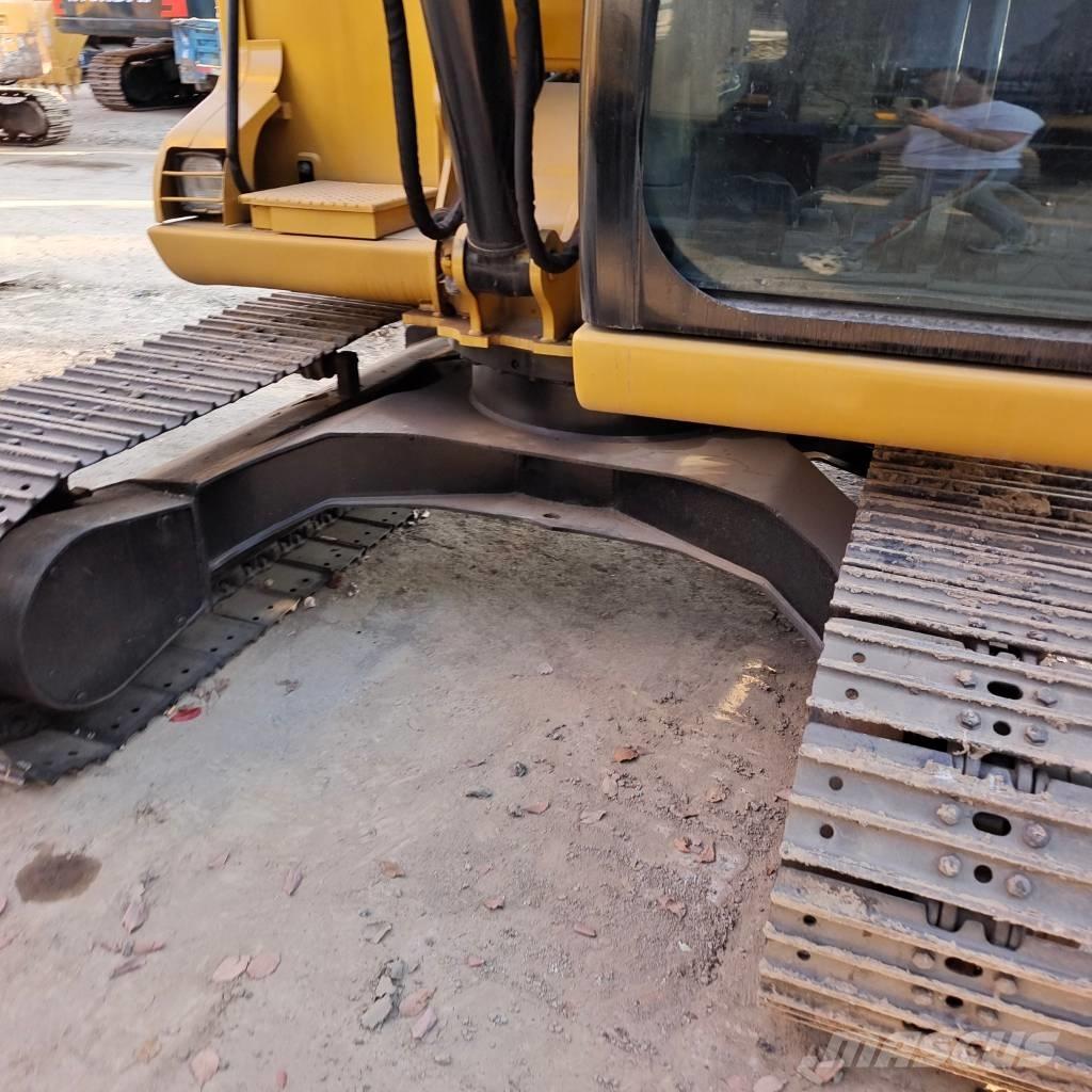CAT 307 D Midi excavators  7t - 12t