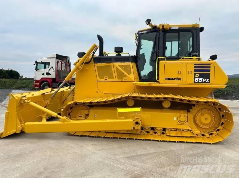 Komatsu D 65PX-18 Crawler dozers