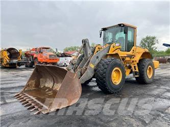 Volvo L 120 F Wheel loaders