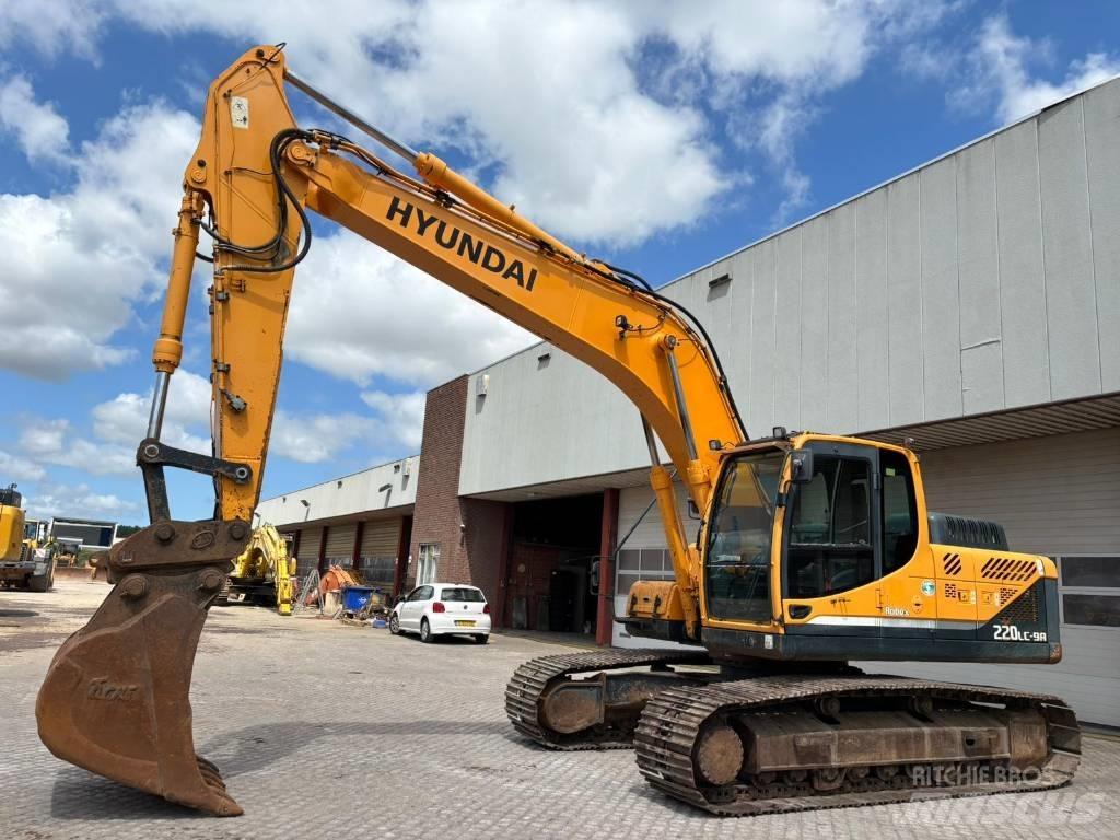 Hyundai 220LC-9a Crawler excavators