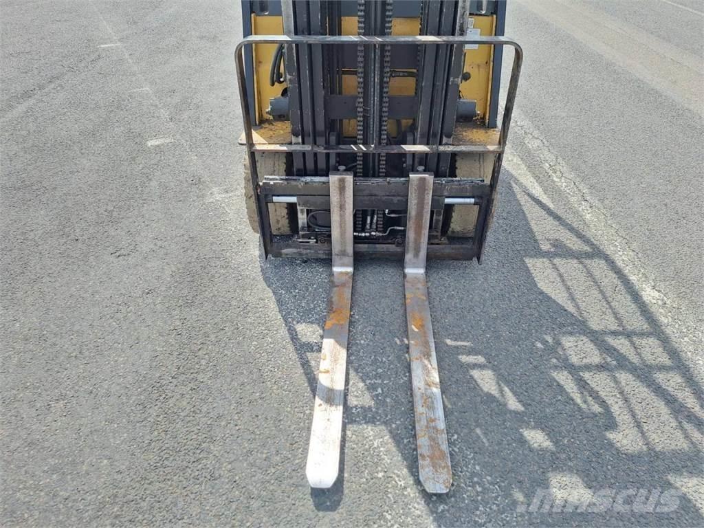 CAT EP25K-PAC Forklift trucks - others