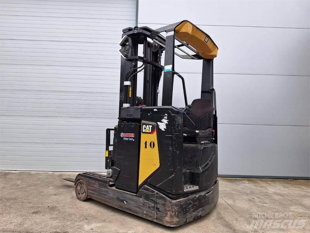 CAT NR16N2 Reach trucks