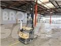 CAT NSP16N2 Pedestrian stacker