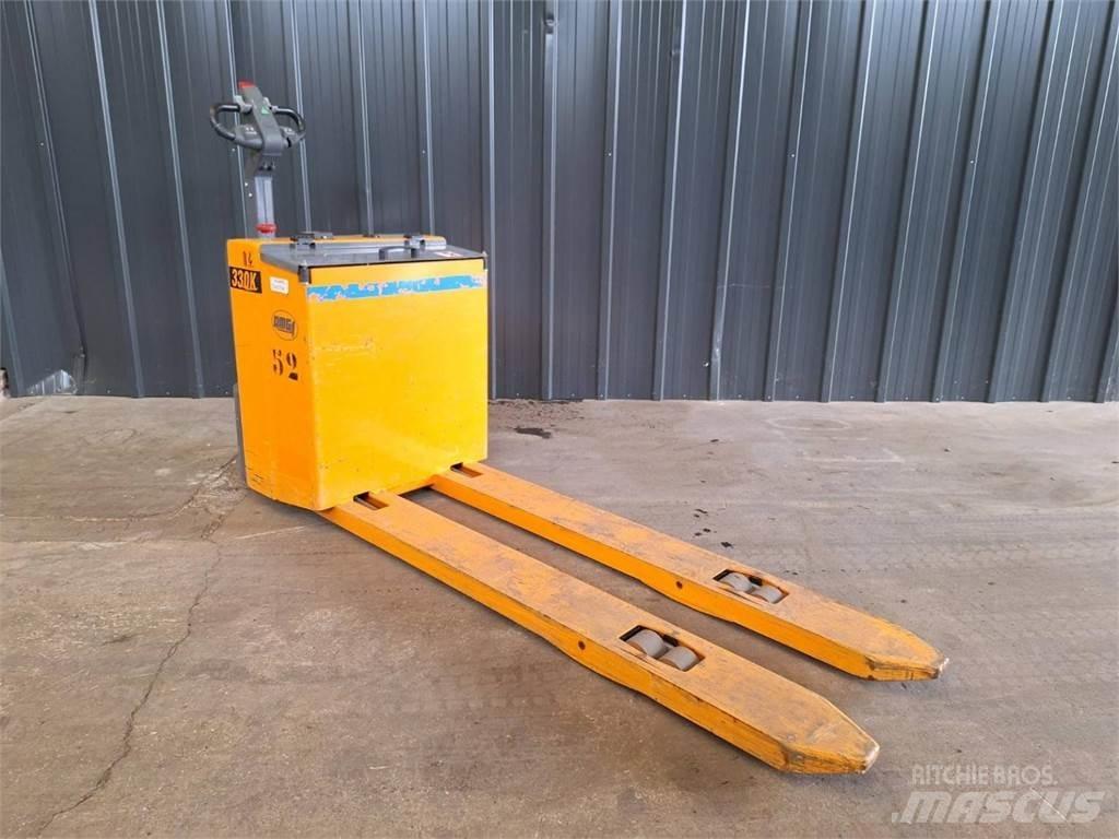 OMG 330K Pedestrian stacker