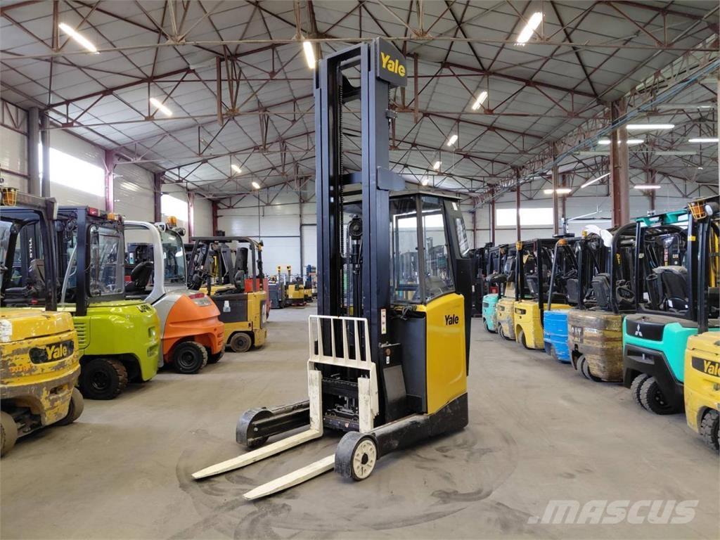 Yale MR14 Reach trucks
