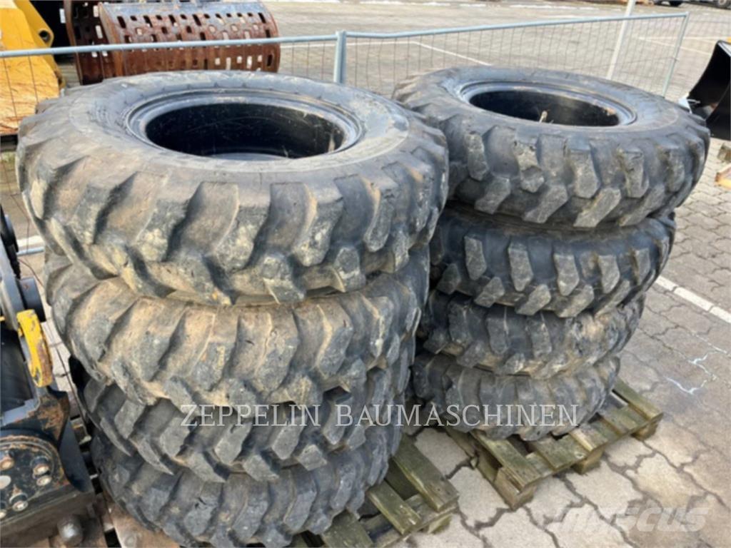 Apollo REIFEN 10.00-20 Tyres, wheels and rims