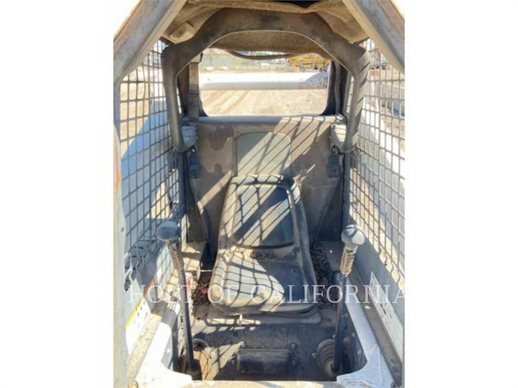 Bobcat S330 Skid steer loaders