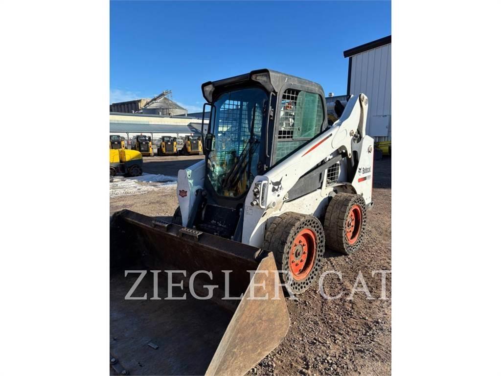 Bobcat S530 Skid steer loaders