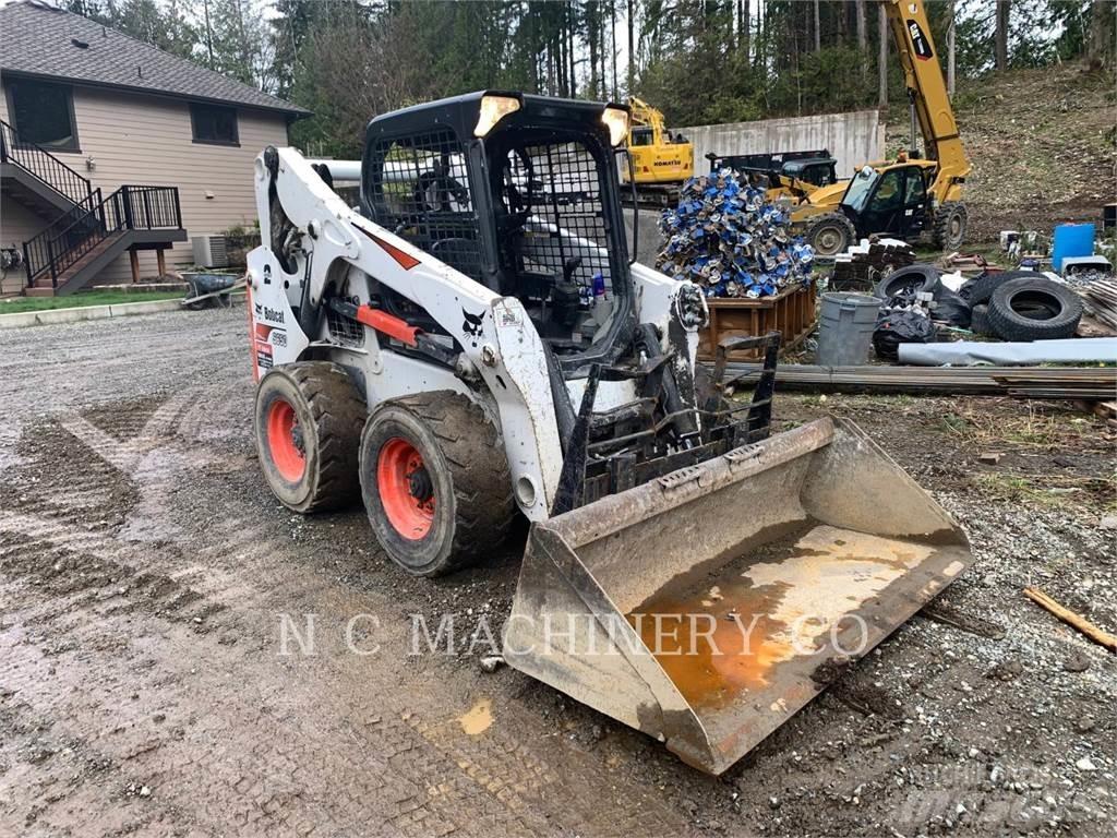 Bobcat S650 Skid steer loaders