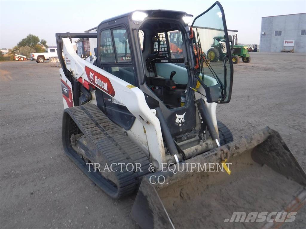 Bobcat T76 Skid steer loaders