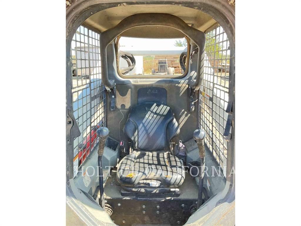 Bobcat T770 Crawler loaders