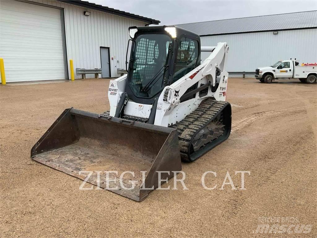 Bobcat T770 Crawler loaders