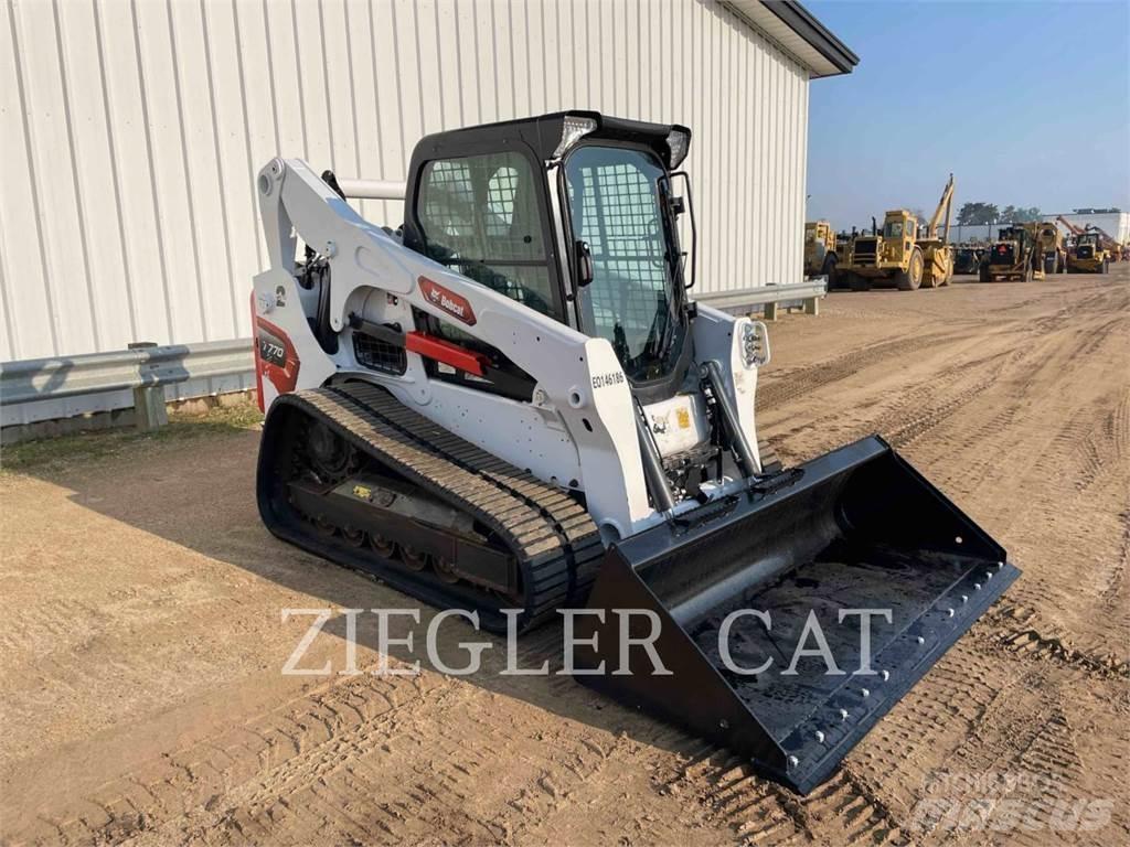 Bobcat T770 Crawler loaders