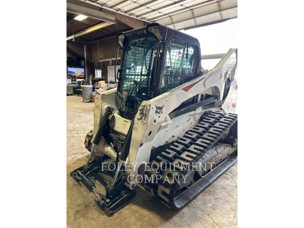 Bobcat T870 Skid steer loaders