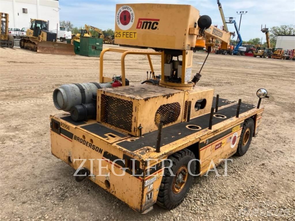 Broderson IC352F All terrain cranes