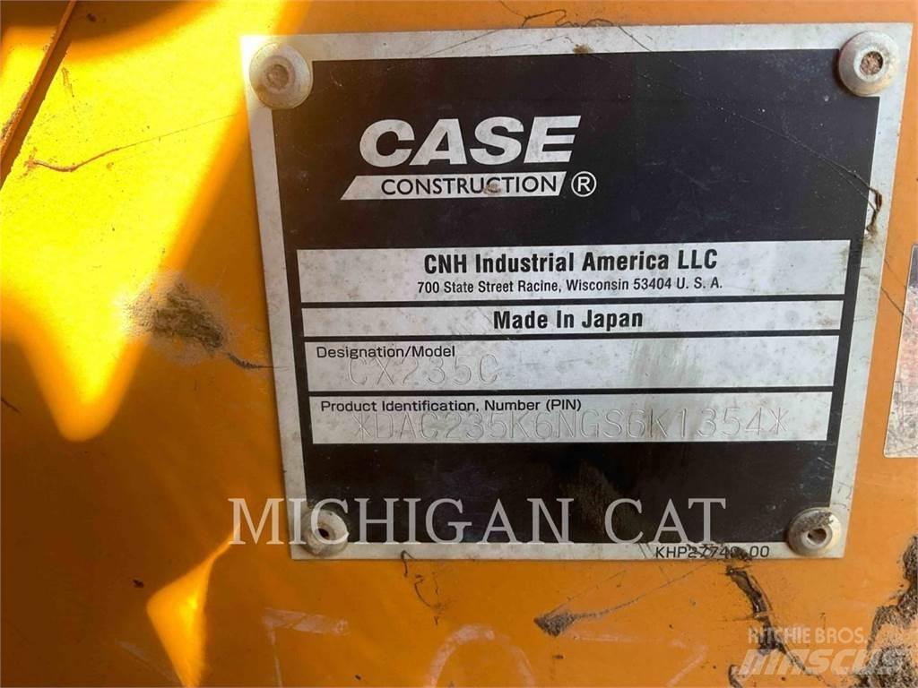 CASE CX235 Crawler excavators