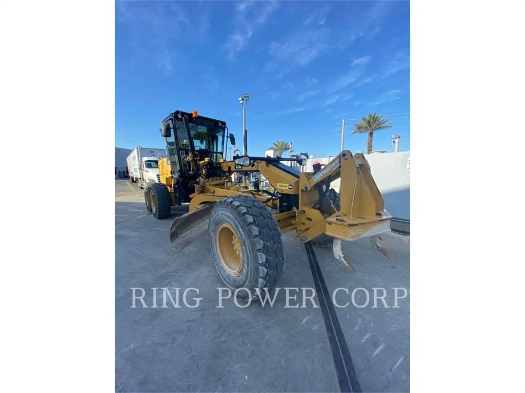 CAT 120 LVR Graders