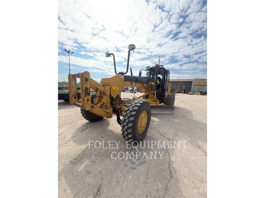 CAT 120M2AW Graders