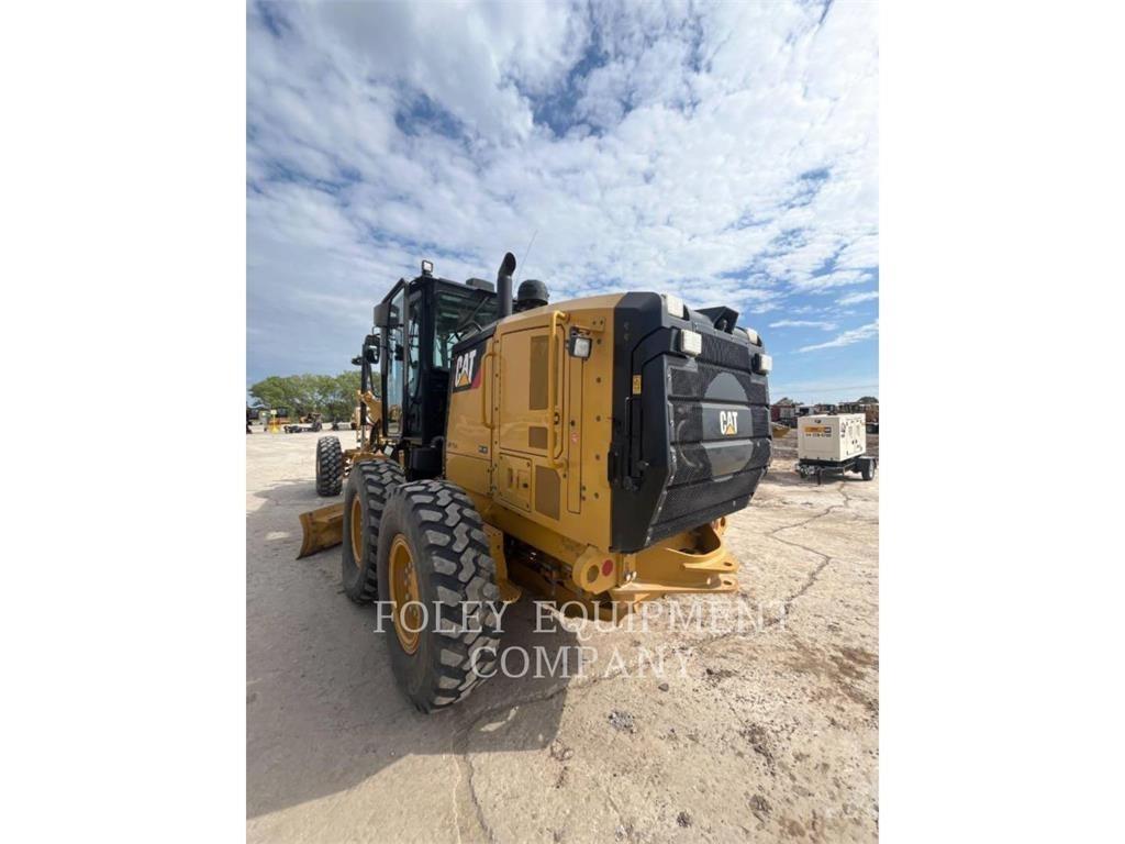 CAT 120M2AW Graders