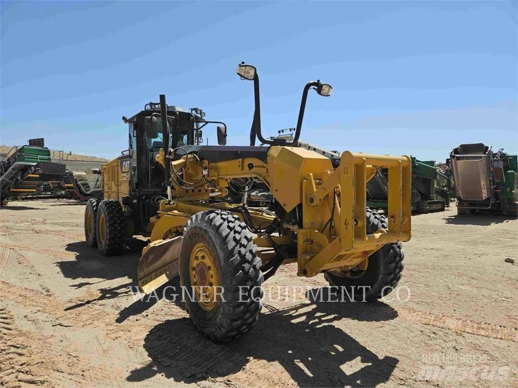 CAT 12M3AWD Graders