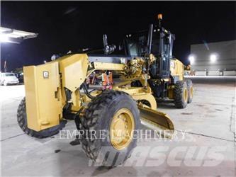 CAT 140-13 AWD Graders