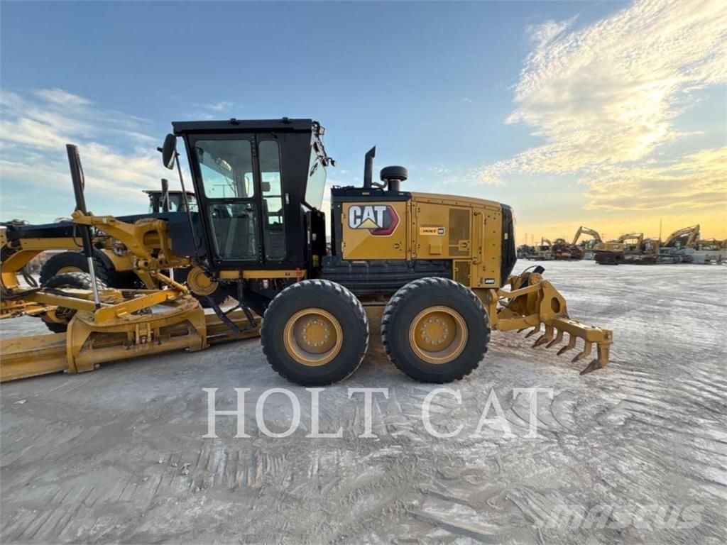 CAT 140 AWD Graders