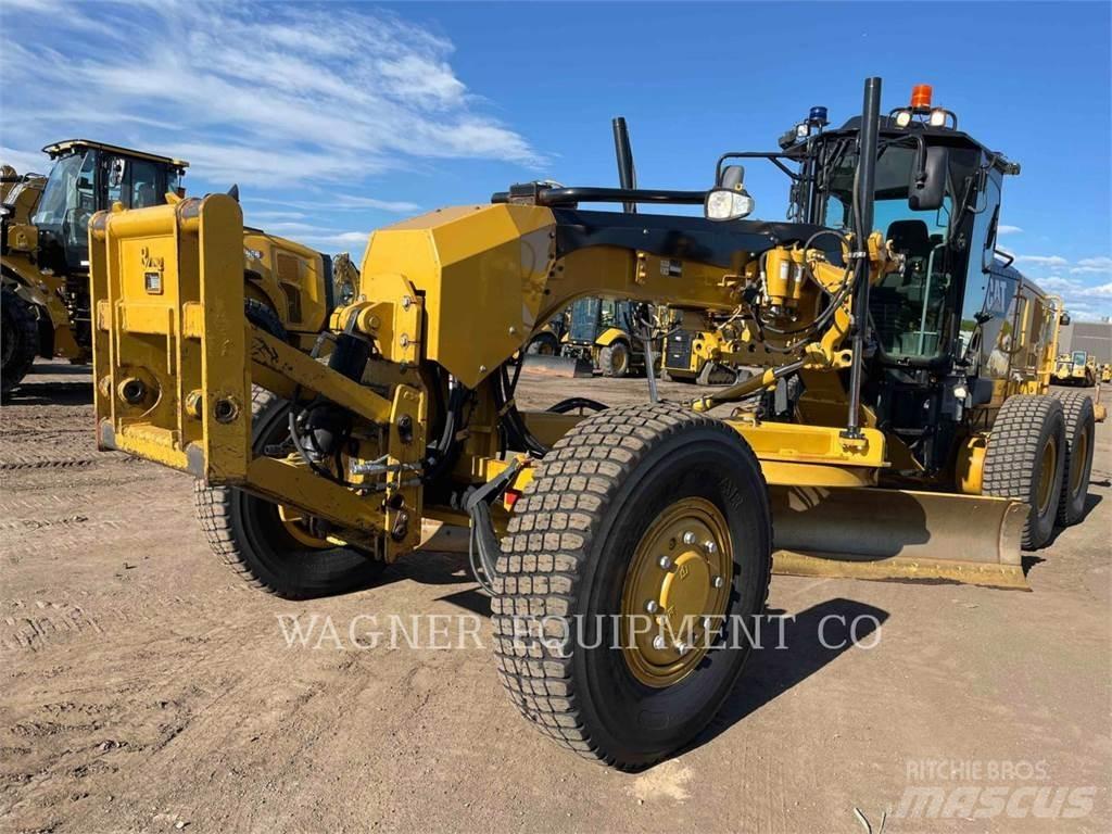 CAT 140M3 AWD Graders
