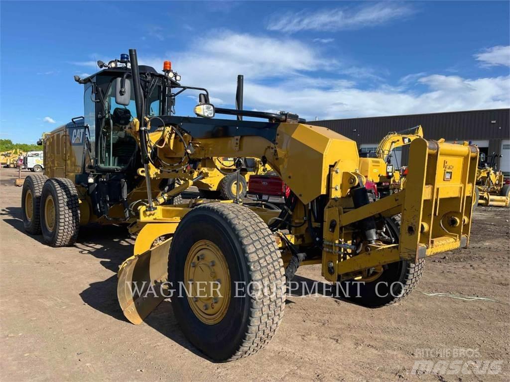 CAT 140M3 AWD Graders