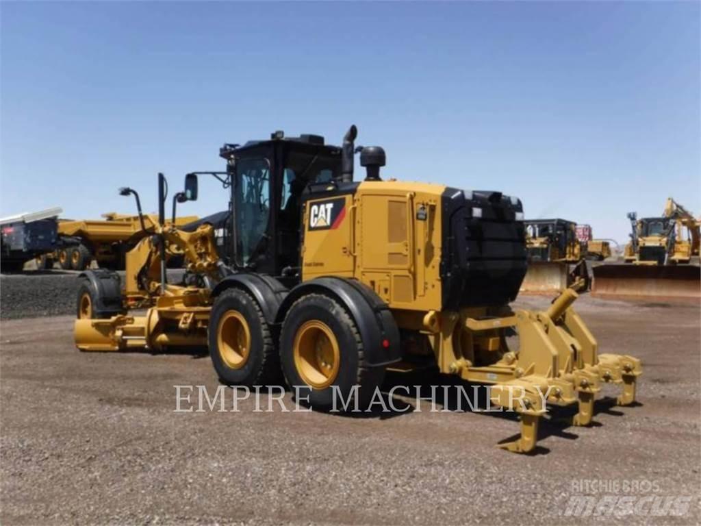 CAT 140M3 AWD Graders