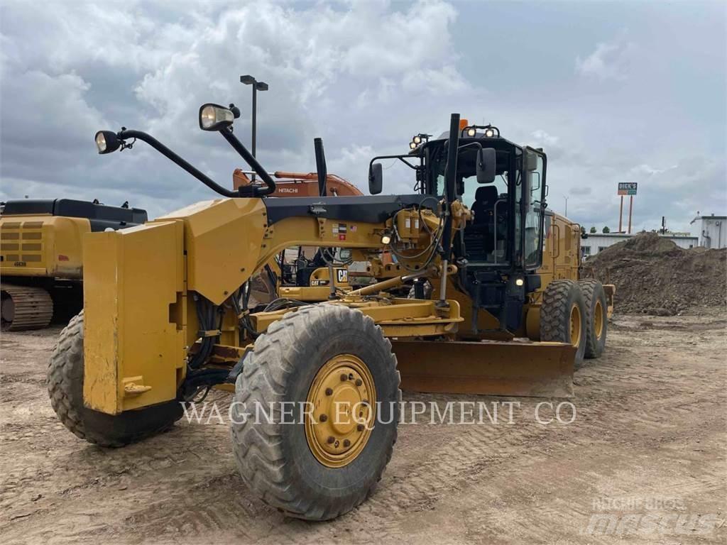 CAT 140M3 AWD Graders
