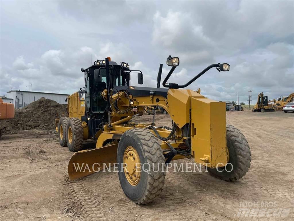 CAT 140M3 AWD Graders