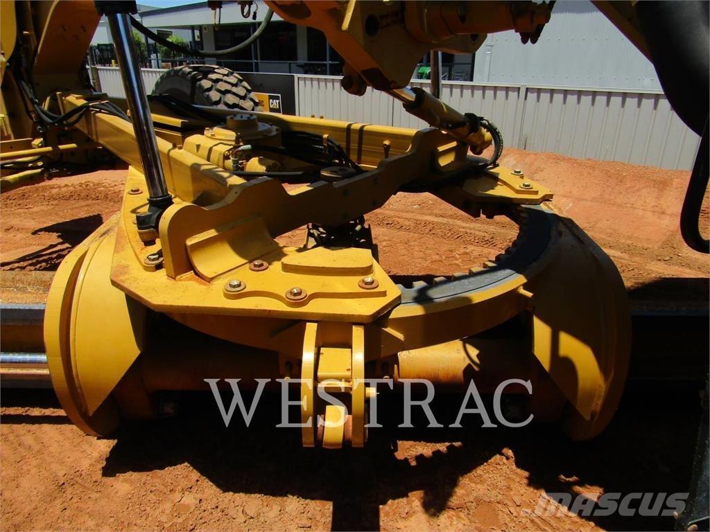 CAT 14M Graders