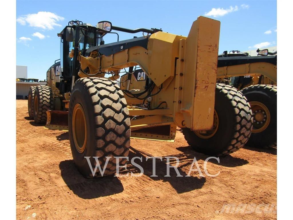 CAT 14M Graders