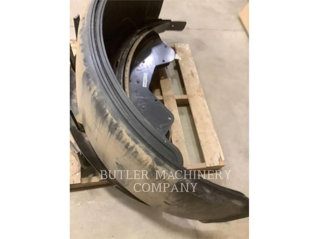 CAT 160M2 REAR FENDER Construction - Others