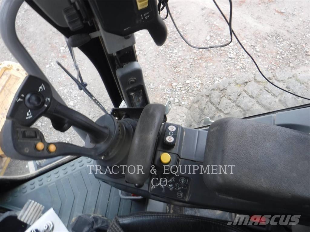 CAT 160M3 AWD Graders