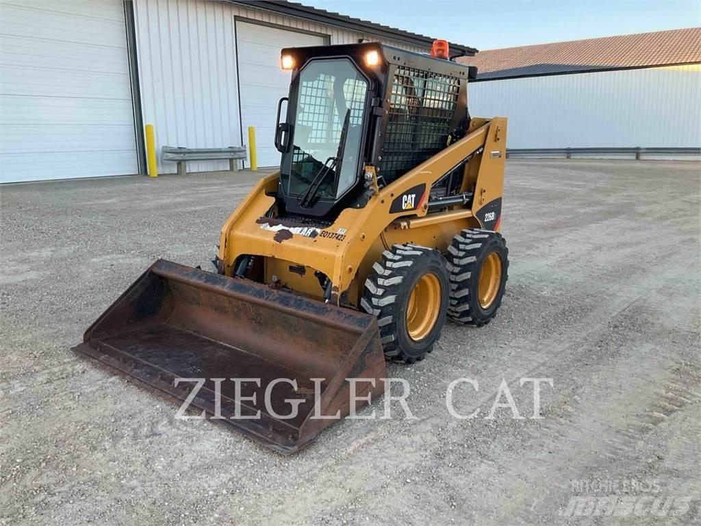 CAT 226B3 Skid steer loaders