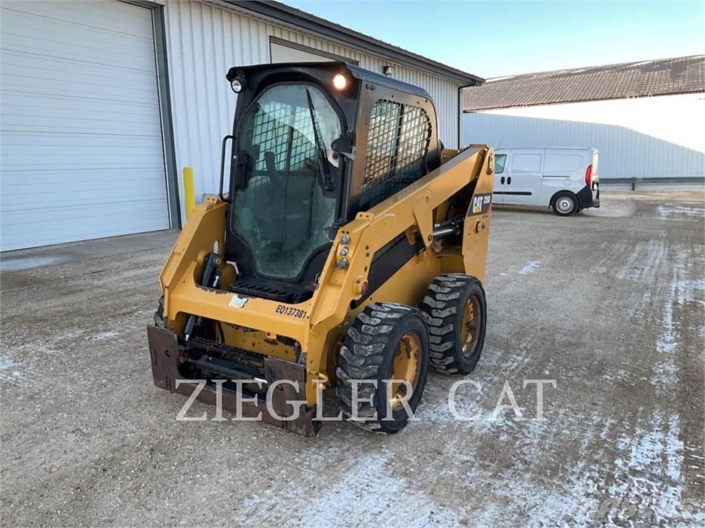 CAT 226D Skid steer loaders