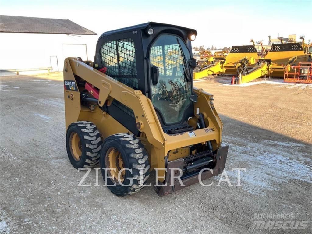CAT 226D Skid steer loaders