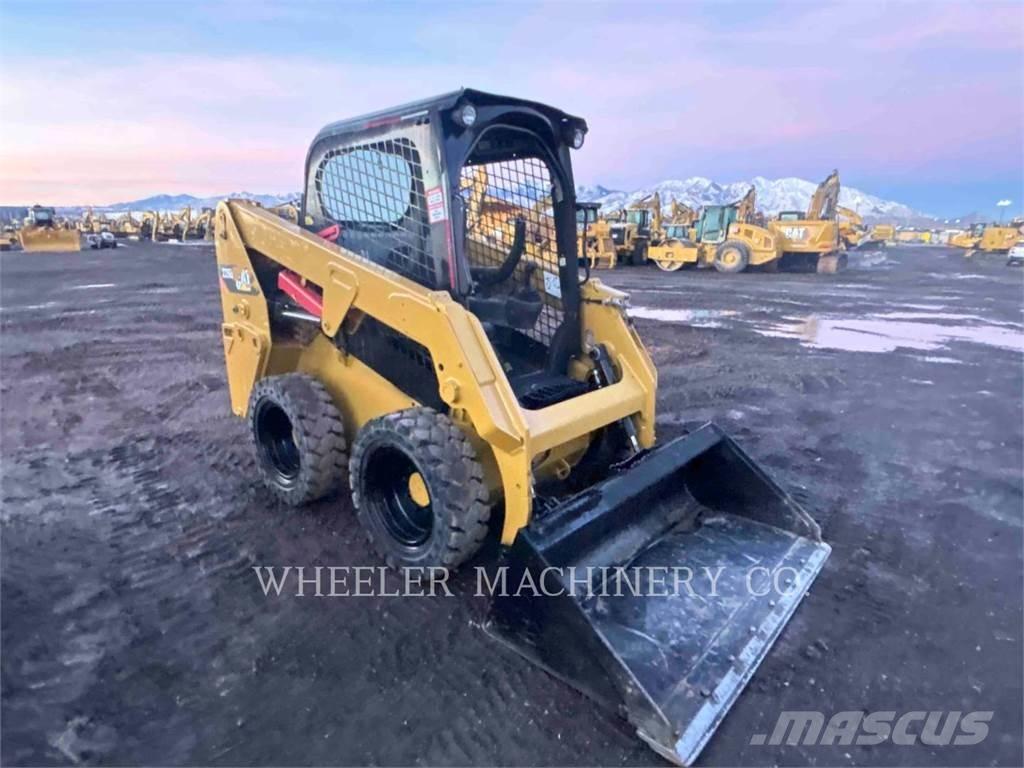 CAT 226D C1-H2 Skid steer loaders