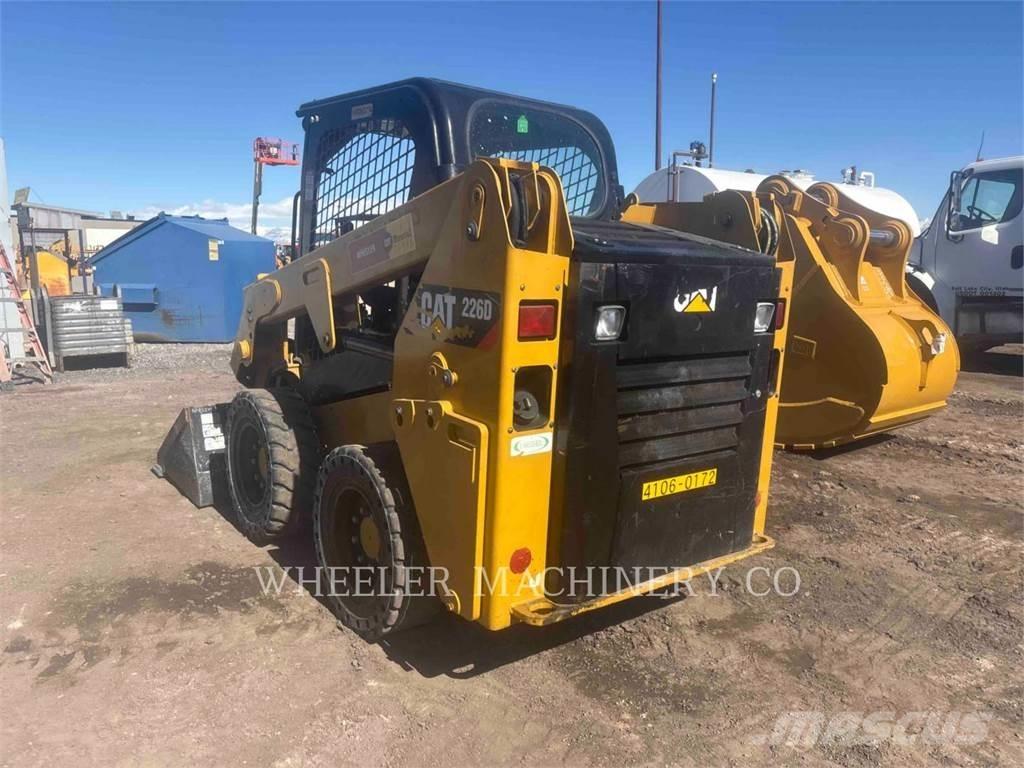 CAT 226D C1-H2 Skid steer loaders