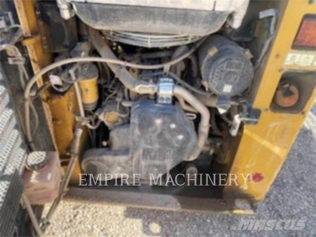 CAT 226D3 Skid steer loaders