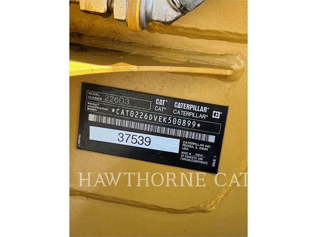 CAT 226D3 Skid steer loaders