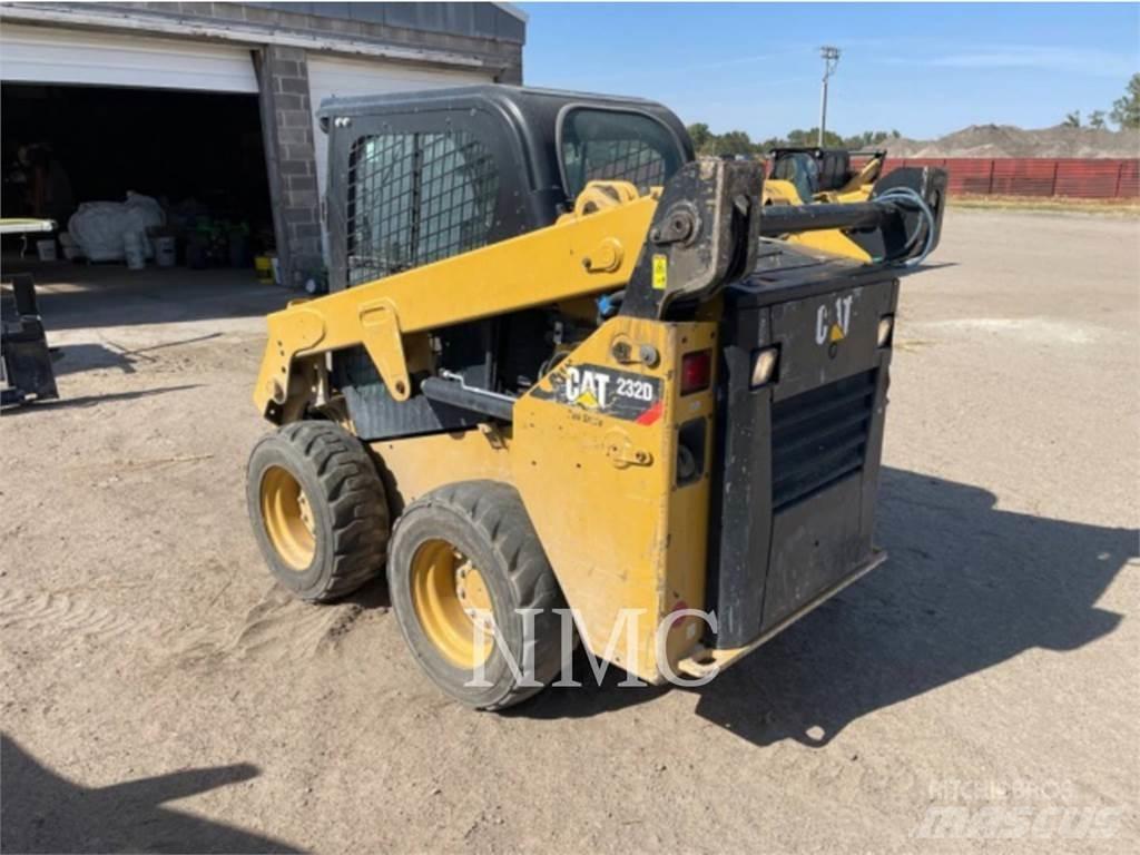 CAT 232D Skid steer loaders